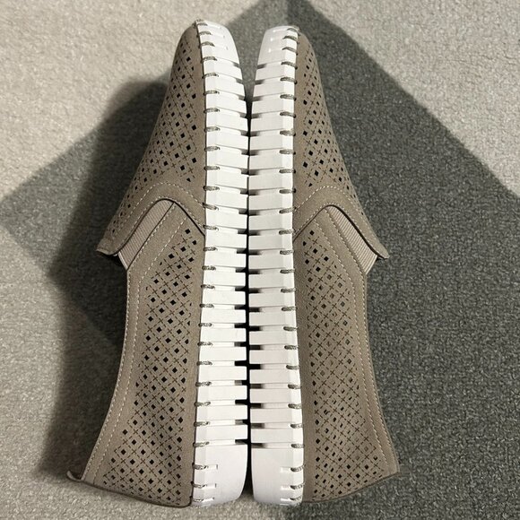 Skechers ⭐️EUC⭐️ Sepulveda BLVD-a La Mode Slip-on Sneakers Women's Size 10 - Picture 8 of 11